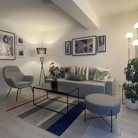 Lux דירה באינה באשטה