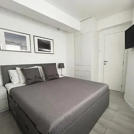 דירה Lux באינה באשטה