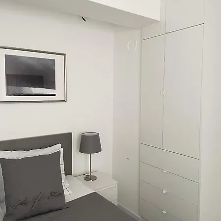 Lux דירה באינה באשטה